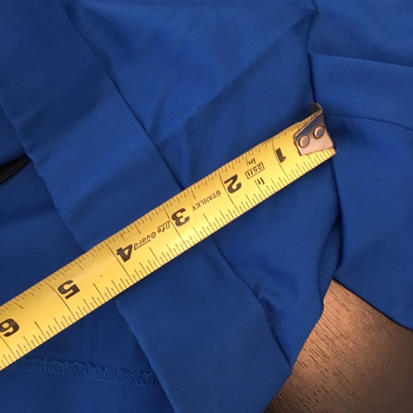 NWT Express Shorts - Picture 5 of 6